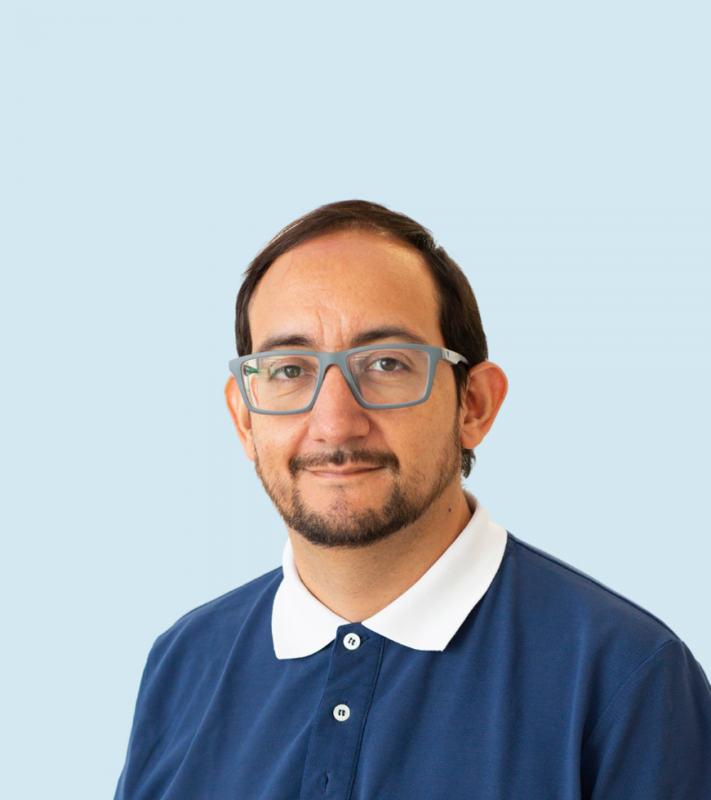 González